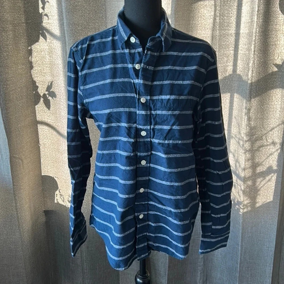 Blue and White Striped Abercrombie & Fitch Button Up - Picture 1 of 4